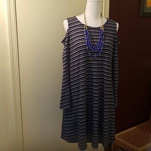 Bobeau Long Sleeve Cold Shoulder Dress Size Large